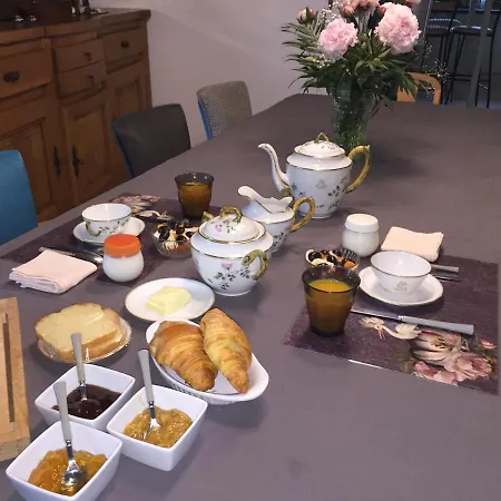 Au Mas Retz De Jade Bed & Breakfast Chauve