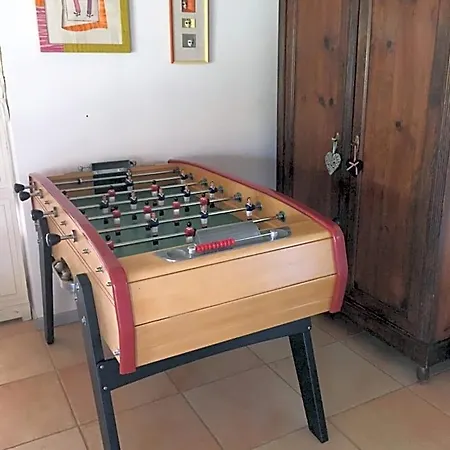 Au Mas Retz De Jade Bed and Breakfast 3*