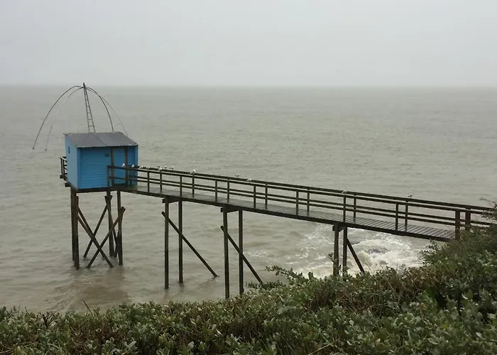 B&B Au Mas Retz De Jade Chauvé